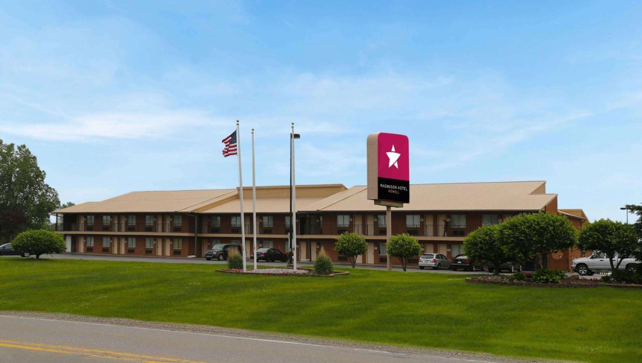 Magnuson Hotel Howell/Brighton Bagian luar foto